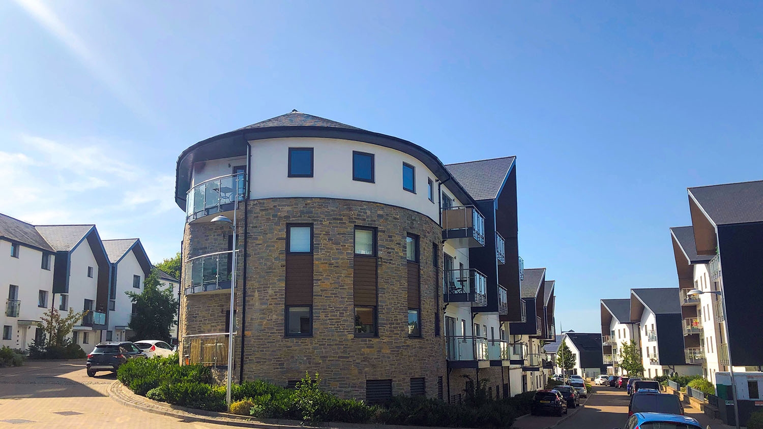 Rounded Apartments Rounded Apartments